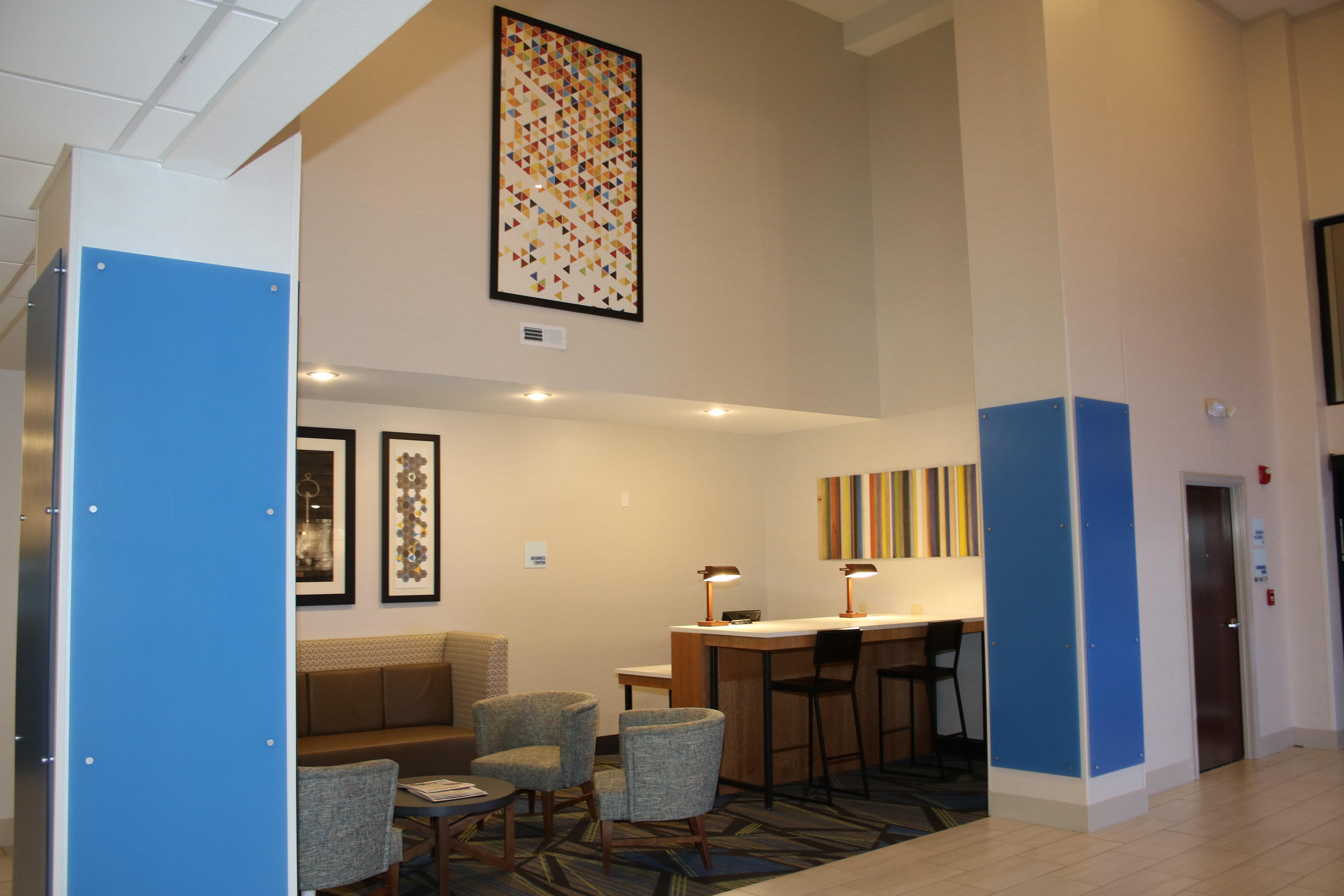 Holiday Inn Express By Ihg Douglas Exteriér fotografie