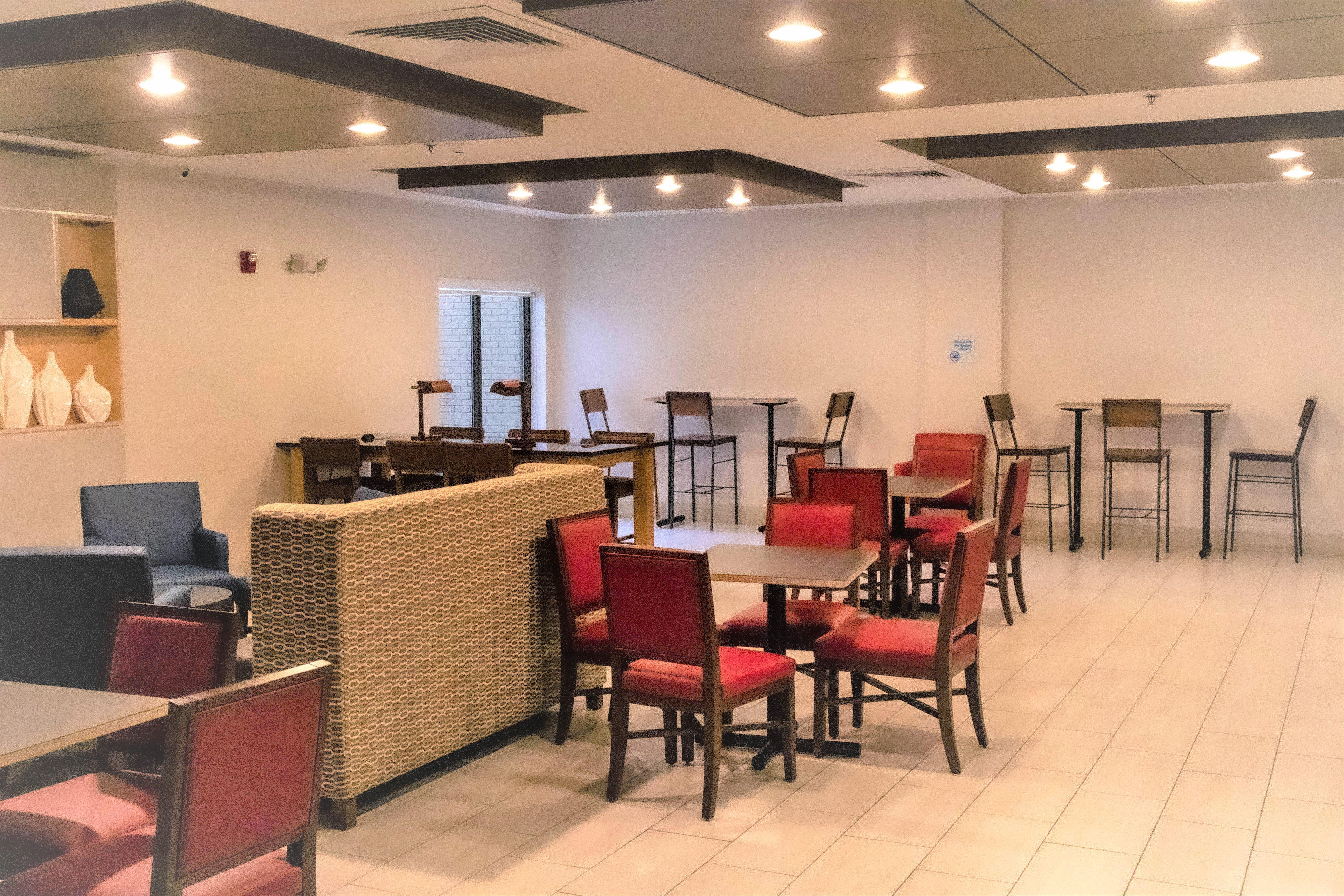 Holiday Inn Express By Ihg Douglas Exteriér fotografie